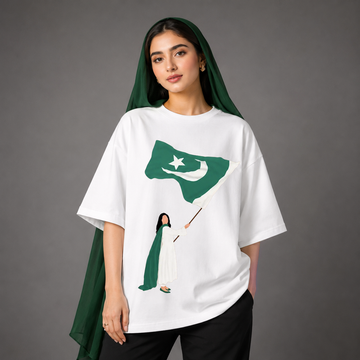 Pakistan Flag Oversized Graphic T-Shirt for Women | VibeZ9