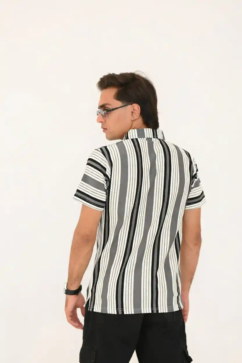 Grey Old Money Zipper Polo Shirt for unisex – Premium Striped Casual | VibeZ9